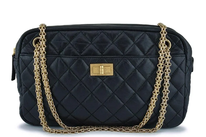 Chanel Black Classic 2.55 Reissue Camera Case Bag GHW