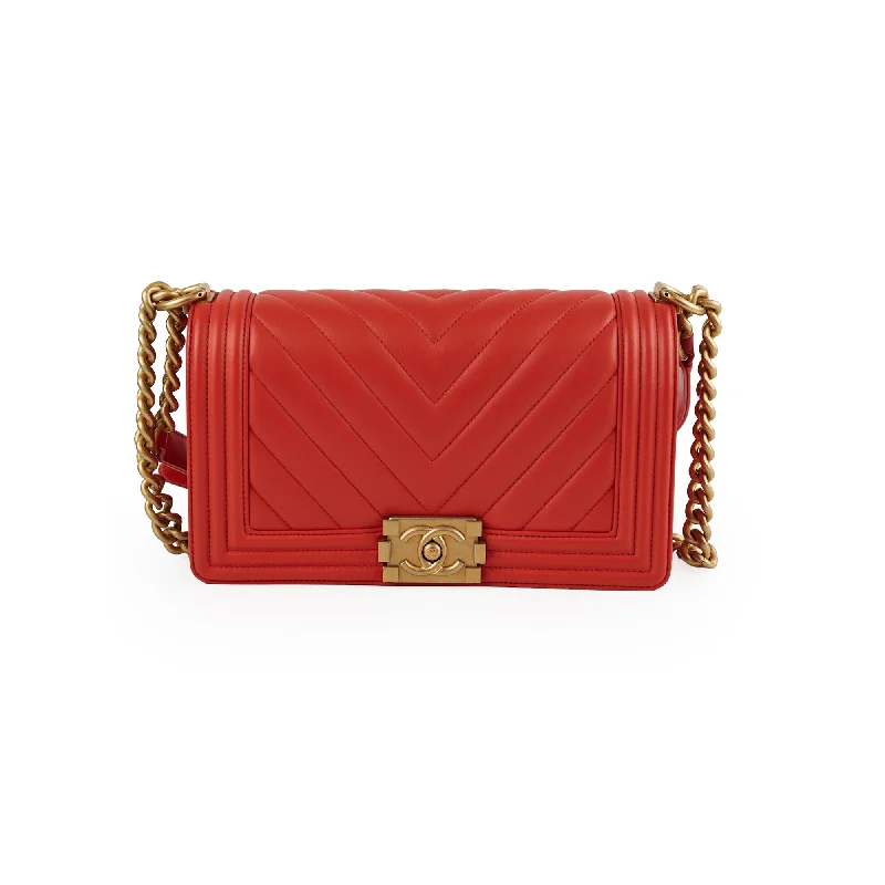 Chanel Old Medium Boy Chevron Lambskin Red/Orange