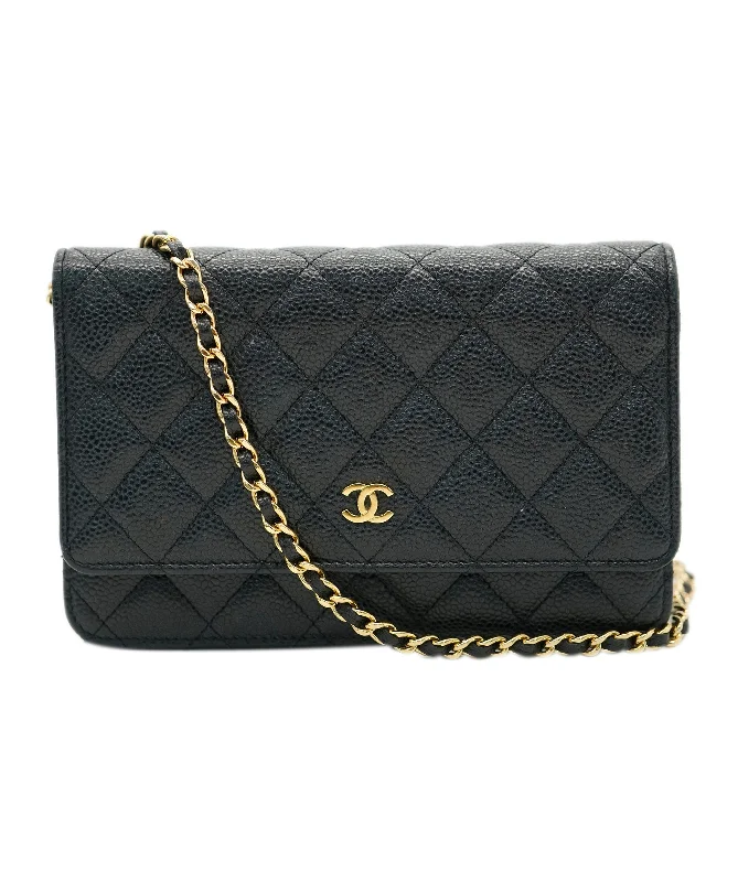 Chanel Caviar Wallet on Chain with Gold Hardware  ALL0825