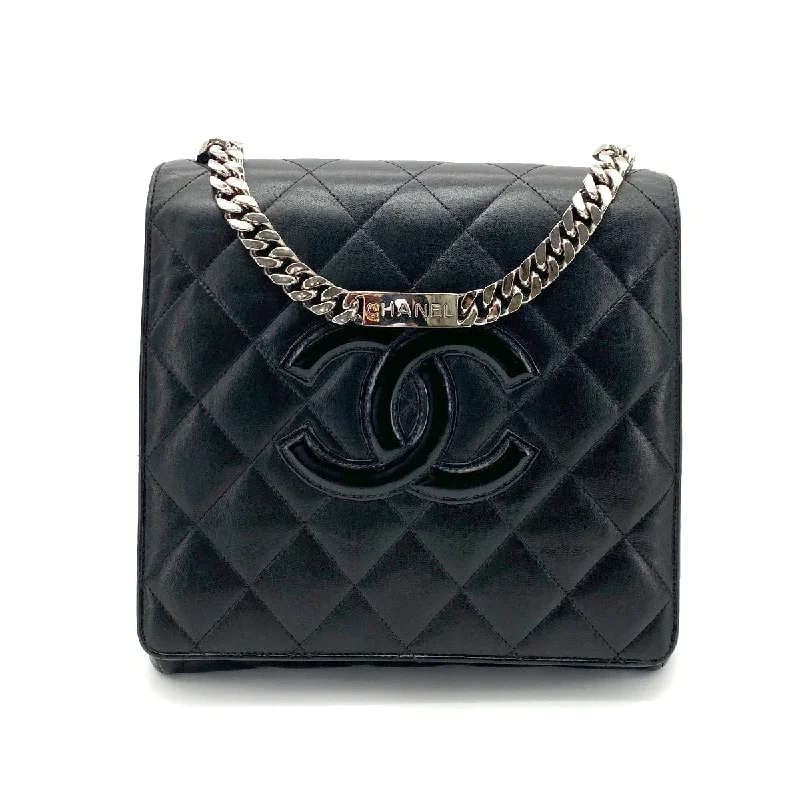 CHANEL VINTAGE MATELASSE CHAIN HAND BAG BLACK LAMB SKIN 90255919