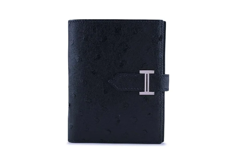 Hermes Black Ostrich Portefeuille Bearn Compact Wallet